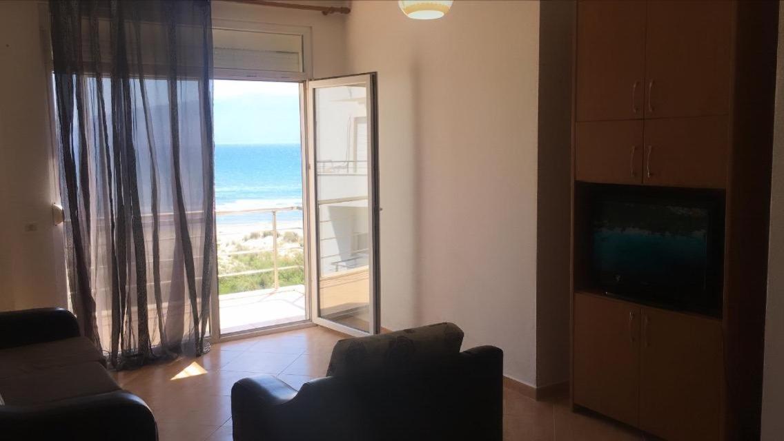 Relax Rental Vlorë Exteriör bild